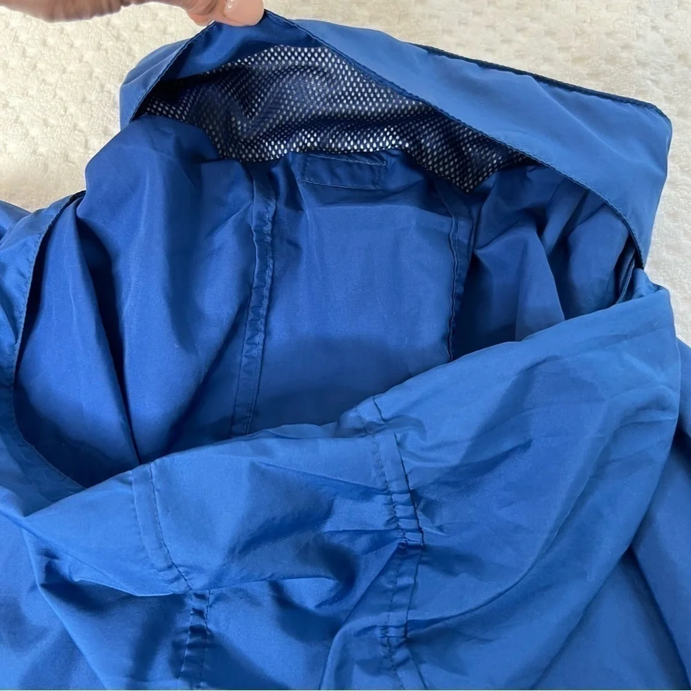 ! Eddie Bauer Men's Windbreaker jacket